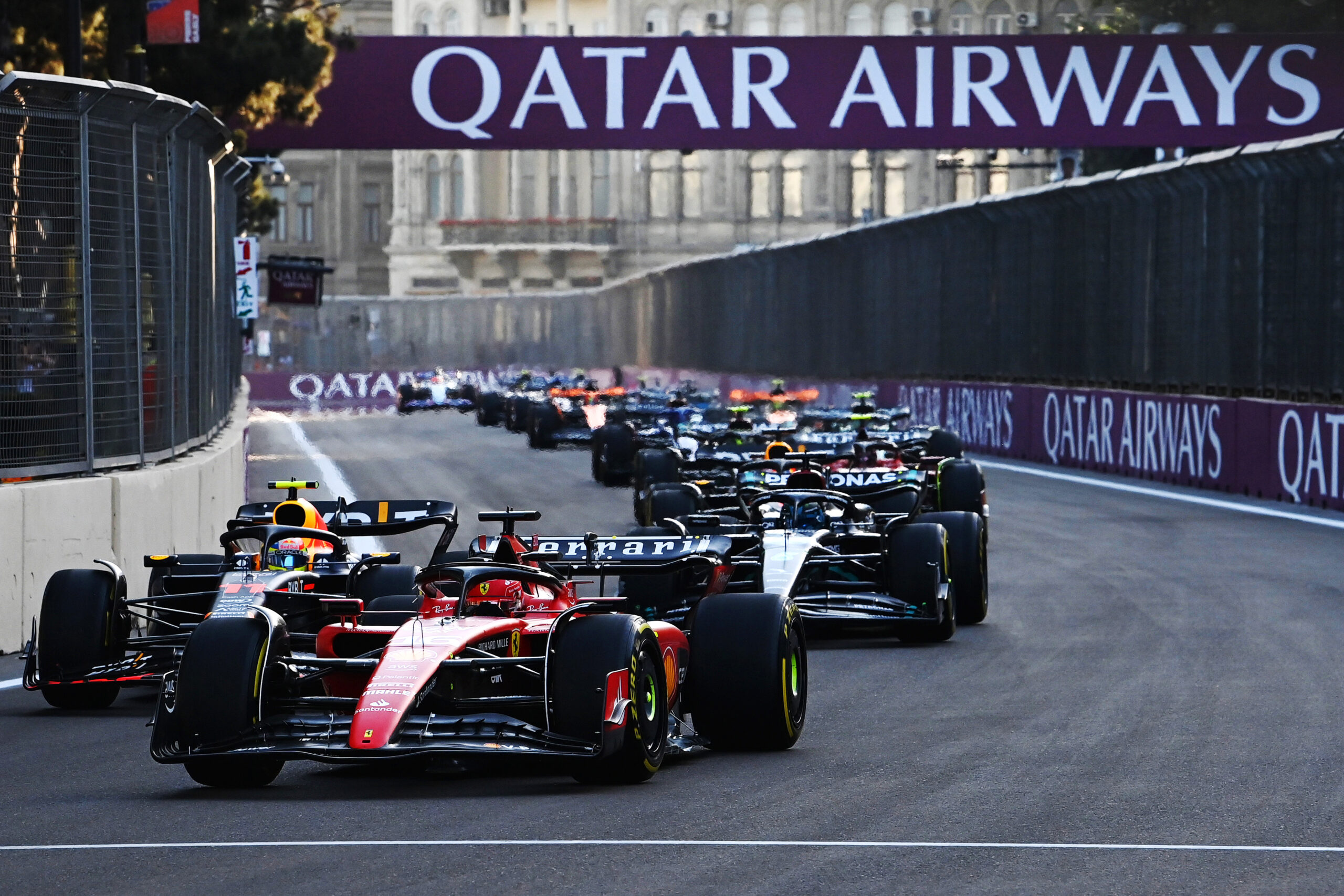 GP2304_134554MS3_7117_2 Qatar Airways is the official F1 airline partner